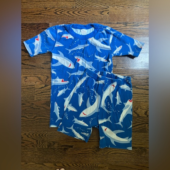 Hanna Andersson boys Pajama Set SHARKS print Blue  Size 150 US 12 - Picture 1 of 3
